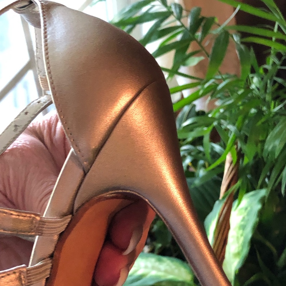 Stuart Weitzman Dress Heels - Picture 8 of 8